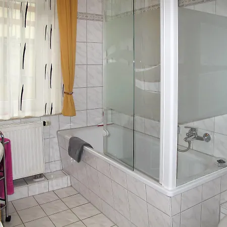 Ferienwohnung 100s