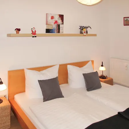 Διαμέρισμα Ferienwohnung 100s